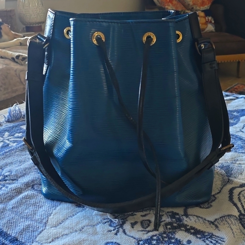 LV TWO TONED EPI NOE